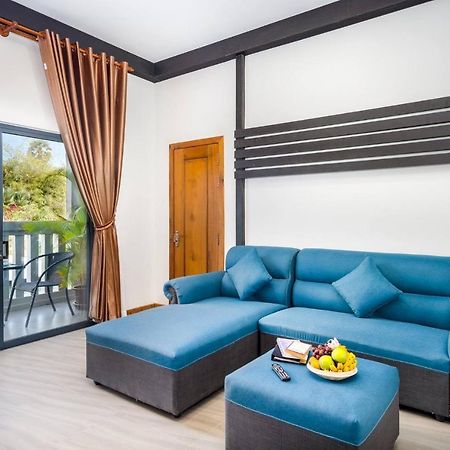 Reveal Angkor Hotel Siem Reap Exterior foto