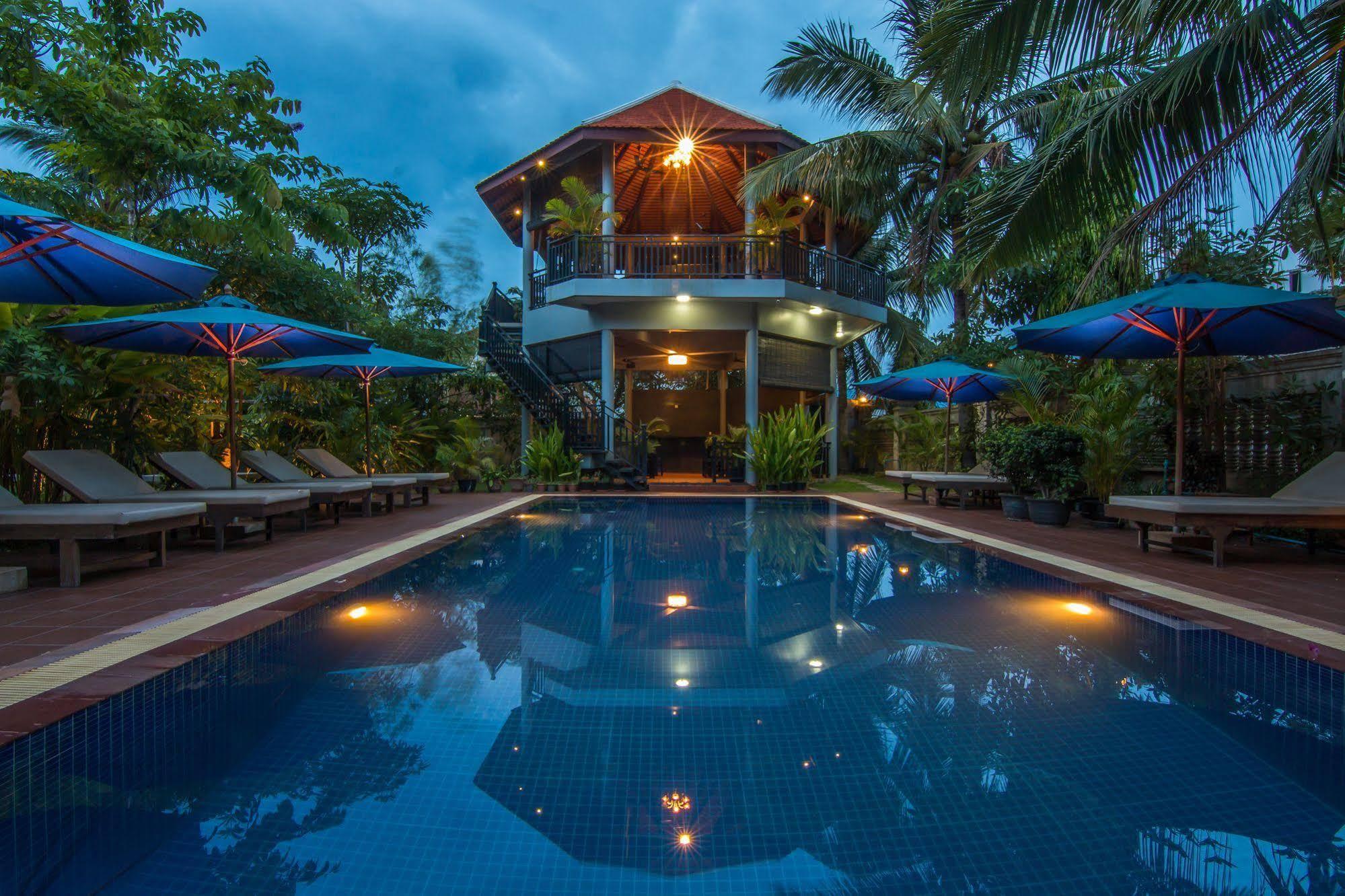 Reveal Angkor Hotel Siem Reap Exterior foto