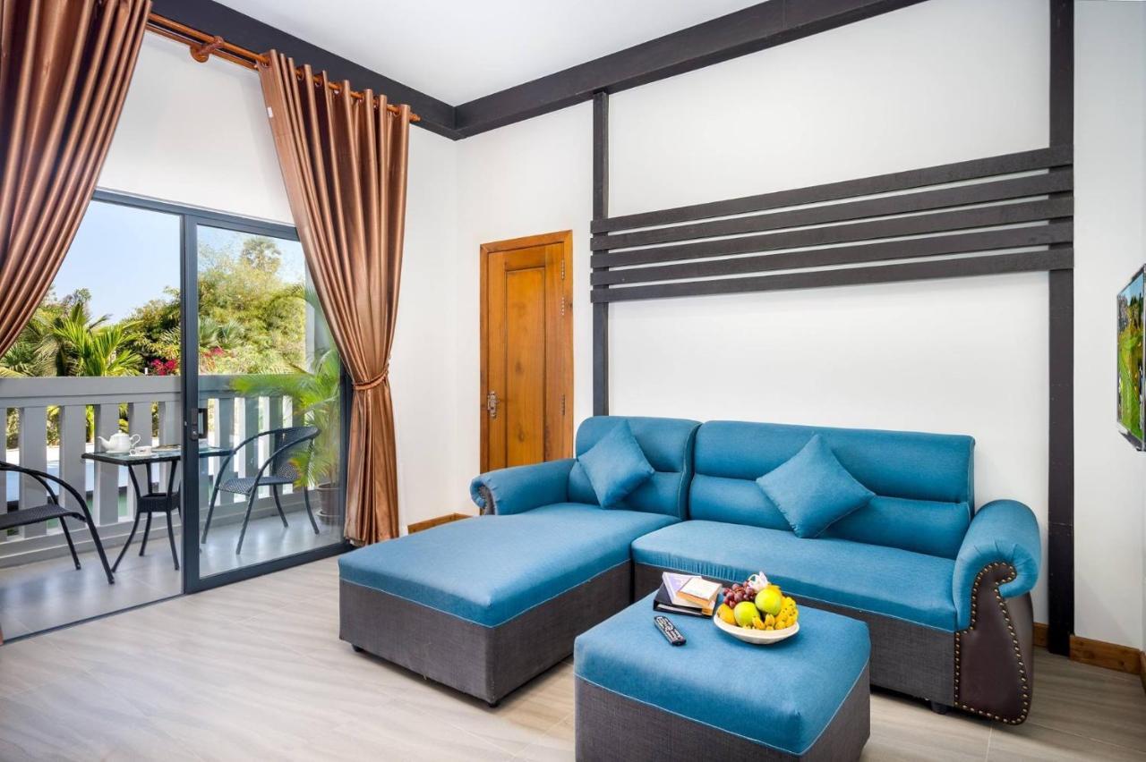 Reveal Angkor Hotel Siem Reap Exterior foto