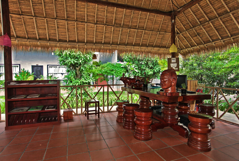 Reveal Angkor Hotel Siem Reap Exterior foto