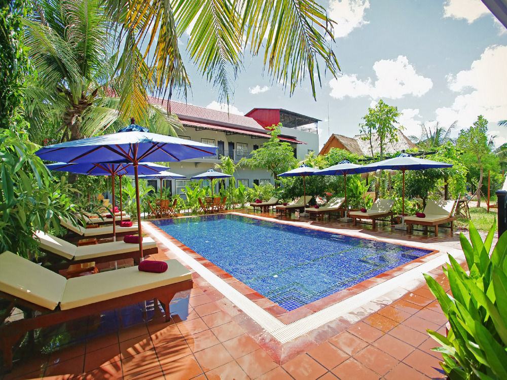 Reveal Angkor Hotel Siem Reap Exterior foto