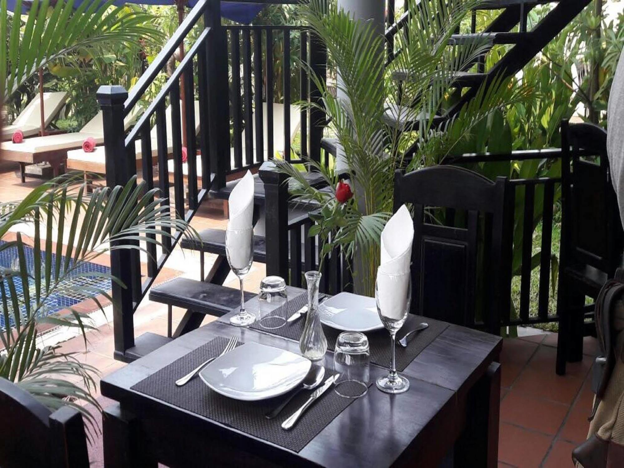 Reveal Angkor Hotel Siem Reap Exterior foto