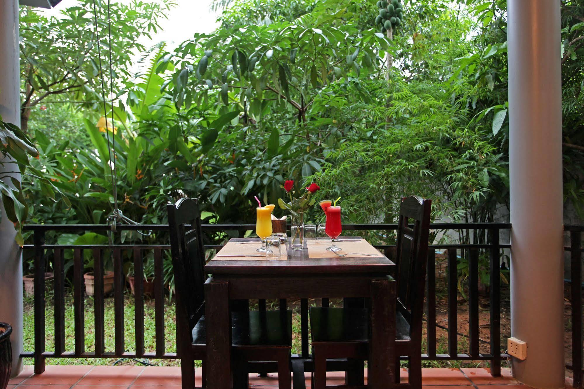 Reveal Angkor Hotel Siem Reap Exterior foto